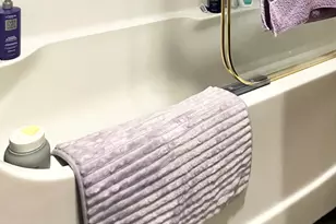 1060 E Freedom Way, Big Water, UT 84741 - Photo 10