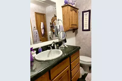 1060 E Freedom Way, Big Water, UT 84741 - Photo 8