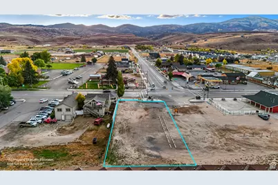 6 S Bear Lake Blvd, Garden City, UT 84028 - Photo 2