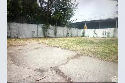 2726 S Cyprus Ln, Magna, UT 84044 - Photo 6