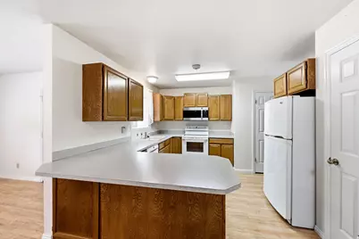 1246 E 3090 N, North Ogden, UT 84414 - Photo 8