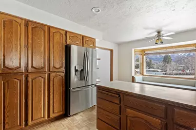 445 W 5100 S, Washington Terrace, UT 84405 - Photo 8