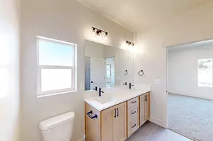 604 N State St, Fountain Green, UT 84632 - Photo 8