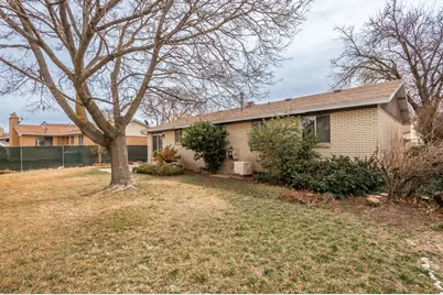 3836 W Pinehurst Cir, West Valley, UT 84120 - Photo 2