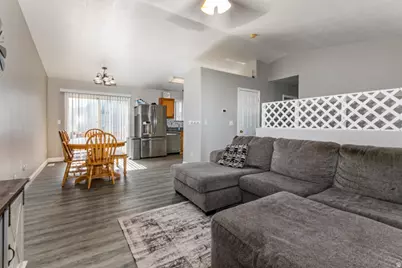 4239 W 5325 S, Roy, UT 84067 - Photo 6
