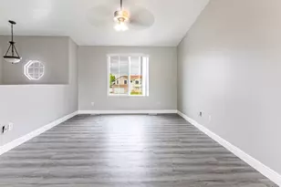 4239 W 5325 S, Roy, UT 84067 - Photo 4