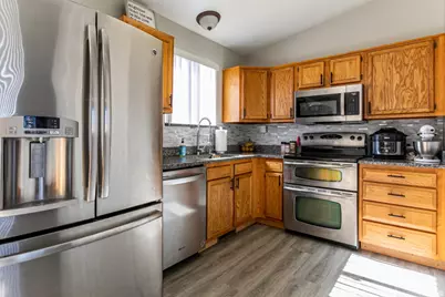 4239 W 5325 S, Roy, UT 84067 - Photo 8