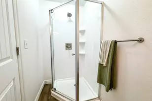 290 S 300 E, Orem, UT 84058 - Photo 40