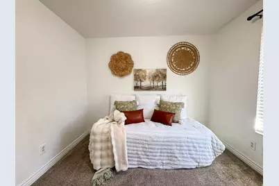 290 S 300 E, Orem, UT 84058 - Photo 58