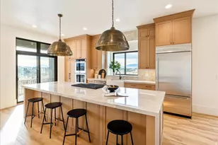 1618 E Center Pointe Dr, Lehi, UT 84043 - Photo 18