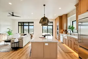 1602 E Center Pointe Dr, Lehi, UT 84043 - Photo 20