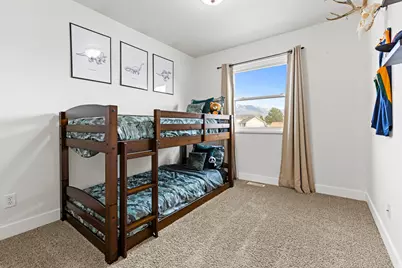 103 E 1250 N, Layton, UT 84041 - Photo 20