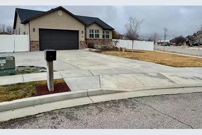 791 N 730 W, Tooele, UT 84074 - Photo 2