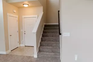 1924 W Trail Heights Dr, Riverton, UT 84065 - Photo 10