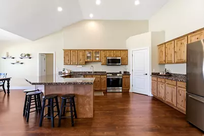 10329 N Bristlecone Way, Cedar Hills, UT 84062 - Photo 22