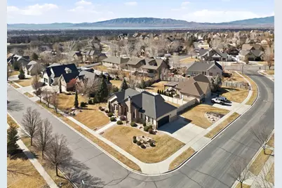 10329 N Bristlecone Way, Cedar Hills, UT 84062 - Photo 76