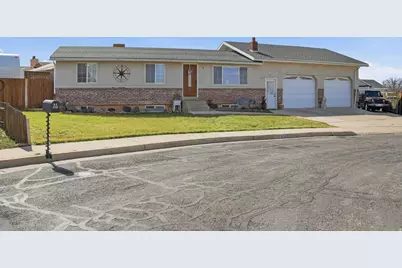 1759 N 280 W, Cedar City, UT 84721 - Photo 2
