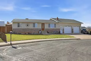 1759 N 280 W, Cedar City, UT 84721 - Photo 2