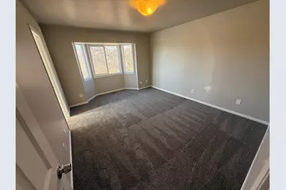 5902 S Trowbridge Way, Kearns, UT 84118 - Photo 10