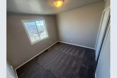 5902 S Trowbridge Way, Kearns, UT 84118 - Photo 6