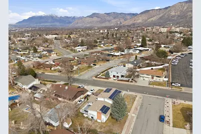 4723 S Madison Ave, South Ogden, UT 84403 - Photo 32