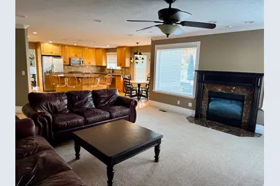 695 E 1870 N, Orem, UT 84097 - Photo 10
