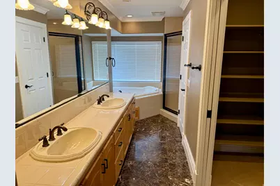 695 E 1870 N, Orem, UT 84097 - Photo 16