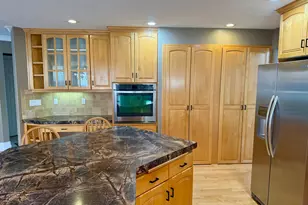 695 E 1870 N, Orem, UT 84097 - Photo 8