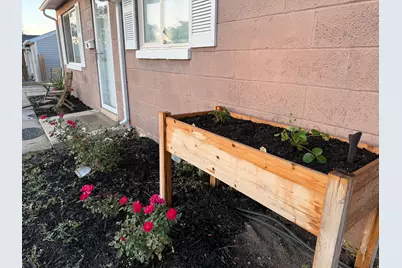 289 S 320 W, Tooele, UT 84074 - Photo 14