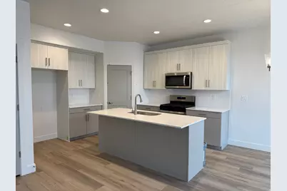 3661 S 4625 W #204, West Haven, UT 84401 - Photo 2