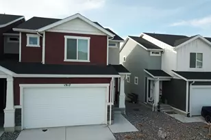 1917 N Blue Iris Ave E, Tooele, UT 84074 - Photo 14