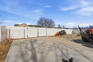 13842 S Friendship Dr, Herriman, UT 84096 - Photo 64