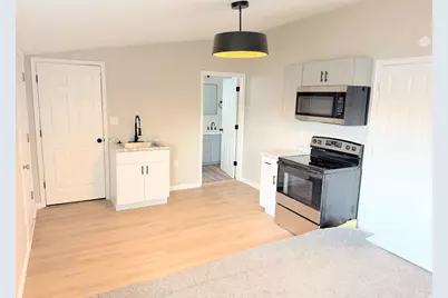 160 E 400 N, Lehi, UT 84043 - Photo 20