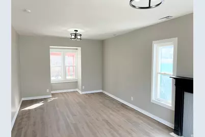 160 E 400 N, Lehi, UT 84043 - Photo 4