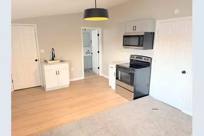160 E 400 N, Lehi, UT 84043 - Photo 22