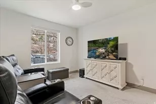 365 S Mountain Rd, Fruit Heights, UT 84037 - Photo 32