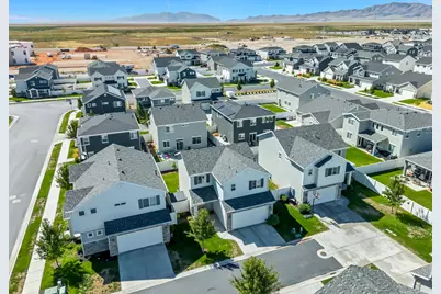 2115 W 3330 S, Syracuse, UT 84075 - Photo 36