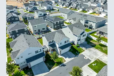 2115 W 3330 S, Syracuse, UT 84075 - Photo 38