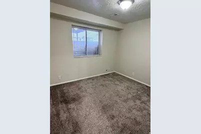 2315 N 1075 E, Layton, UT 84040 - Photo 16