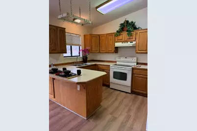 2315 N 1075 E, Layton, UT 84040 - Photo 6