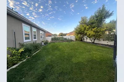 336 N 950 W, Roosevelt, UT 84066 - Photo 10