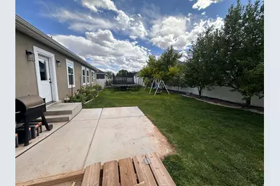 336 N 950 W, Roosevelt, UT 84066 - Photo 8