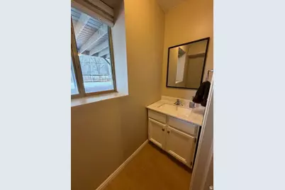 404 Meadowbrook Dr., Ogden, UT 84404 - Photo 8