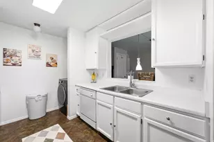 550 S 400 E, Salt Lake City, UT 84111 - Photo 10