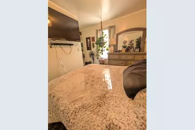 351 S 400 E, Price, UT 84501 - Photo 6