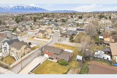 2817 W 5400 S, Taylorsville, UT 84129 - Photo 2