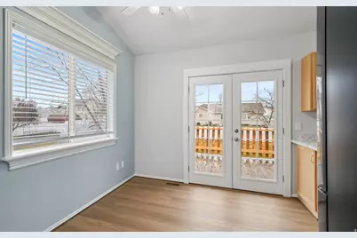 768 E 980 N, Tooele, UT 84074 - Photo 4