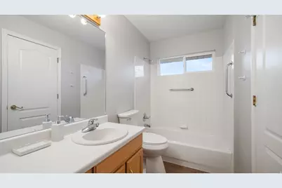 768 E 980 N, Tooele, UT 84074 - Photo 10