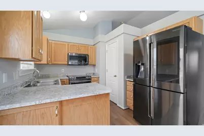 768 E 980 N, Tooele, UT 84074 - Photo 6