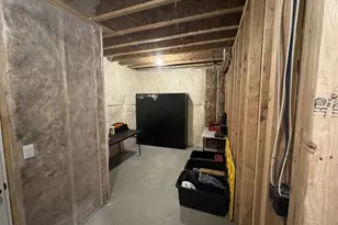 645 S Garden Dr, Providence, UT 84332 - Photo 18